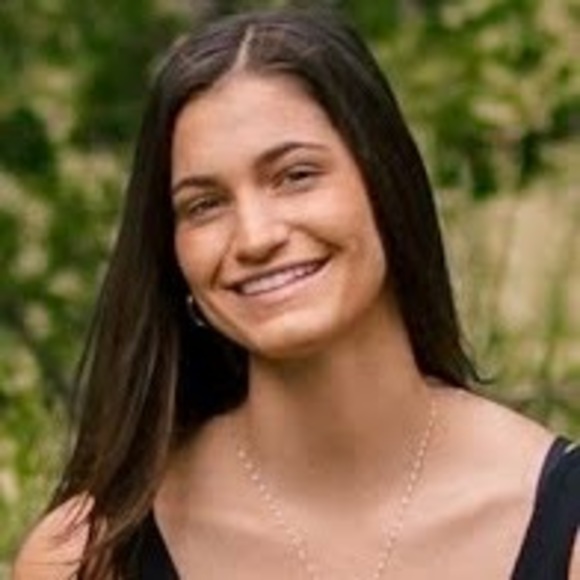 Meet your Posher, Charlotte - Picture 1 of 1